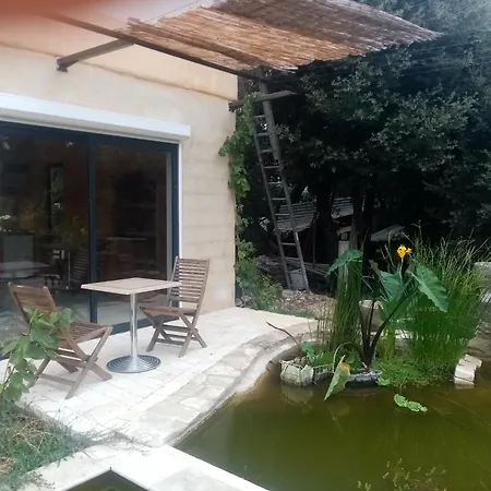 Villa Mirabelle Uzes Exterior photo