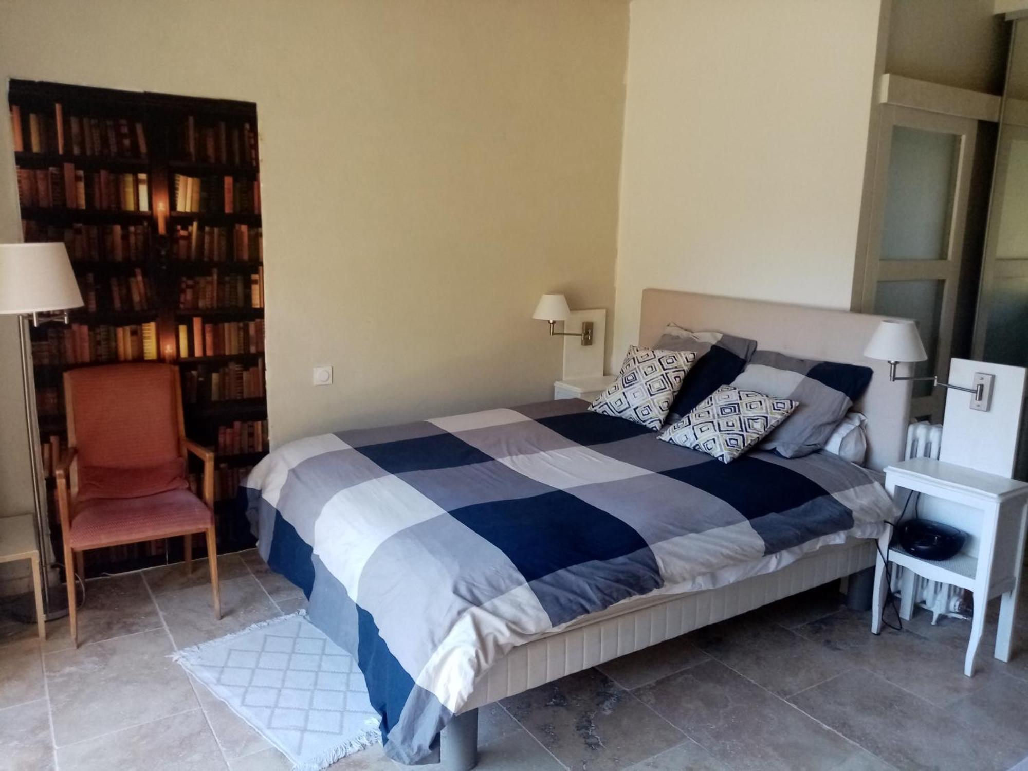 Mirabelle Apartment *